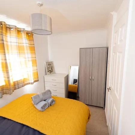 Beautiful Abode, Fast Wifi, Parking, Frenchay * Bristol